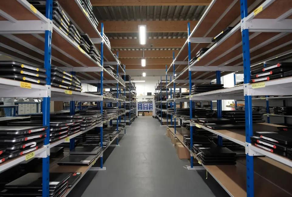 Dekomisi Data Center dan Server Rack